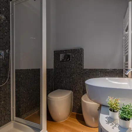 Barbaroux By Wonderful Italy * Turin